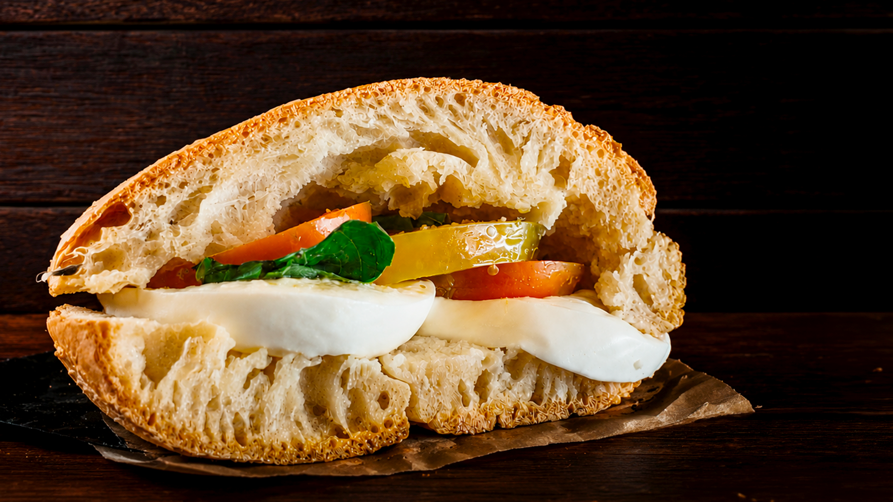L’arte della Caprese perfetta: il simbolo dell'estate italiana